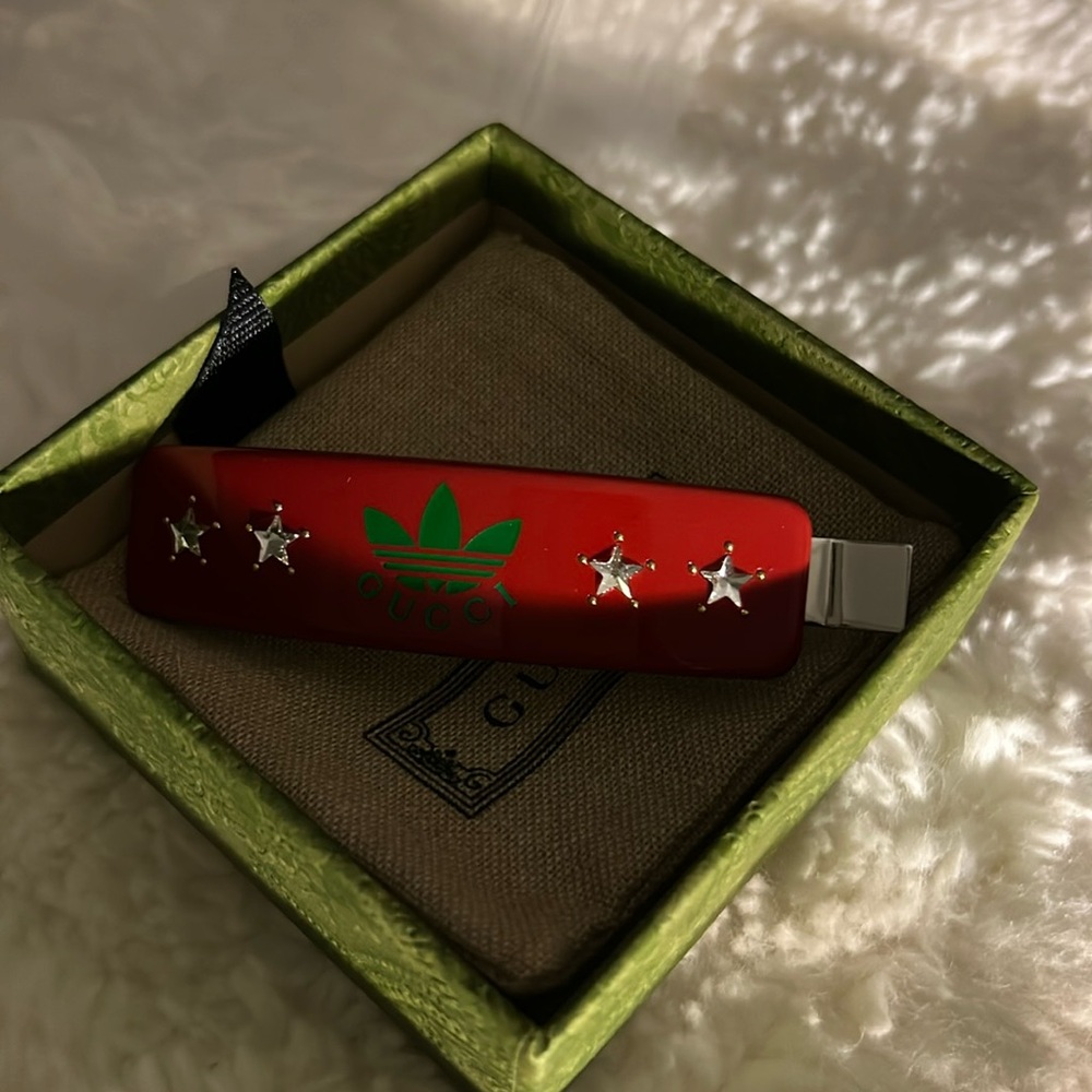 Gucci and addidas collab bramd new w box